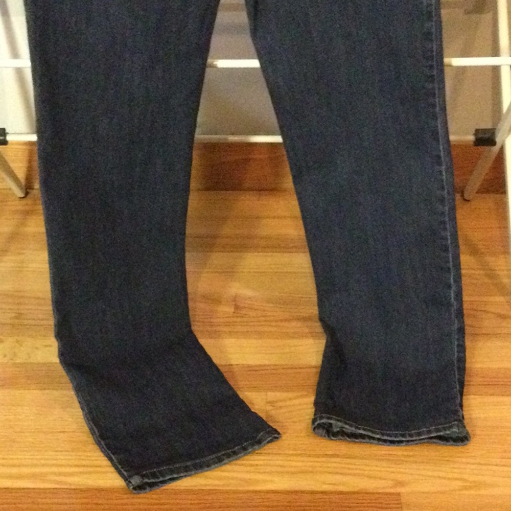 Gloria Vanderbilt Blue Denim Jeans - Picture 9 of 12